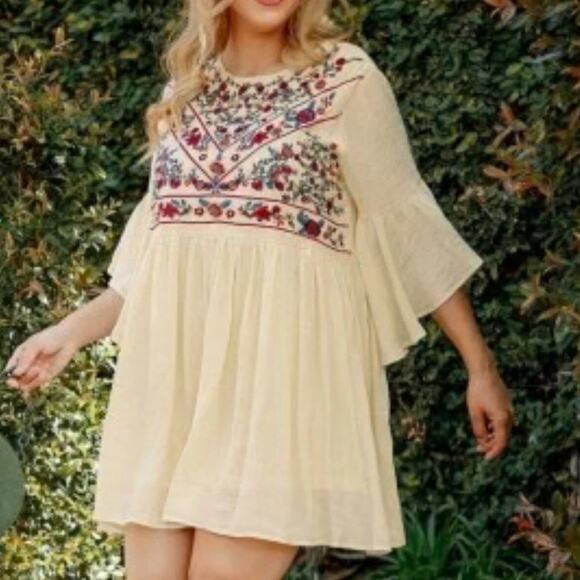 Umgee Dress Womens 1XL Boho Bliss Embroidered Flared Sleeve Mini Babydoll Cream - Picture 2 of 6